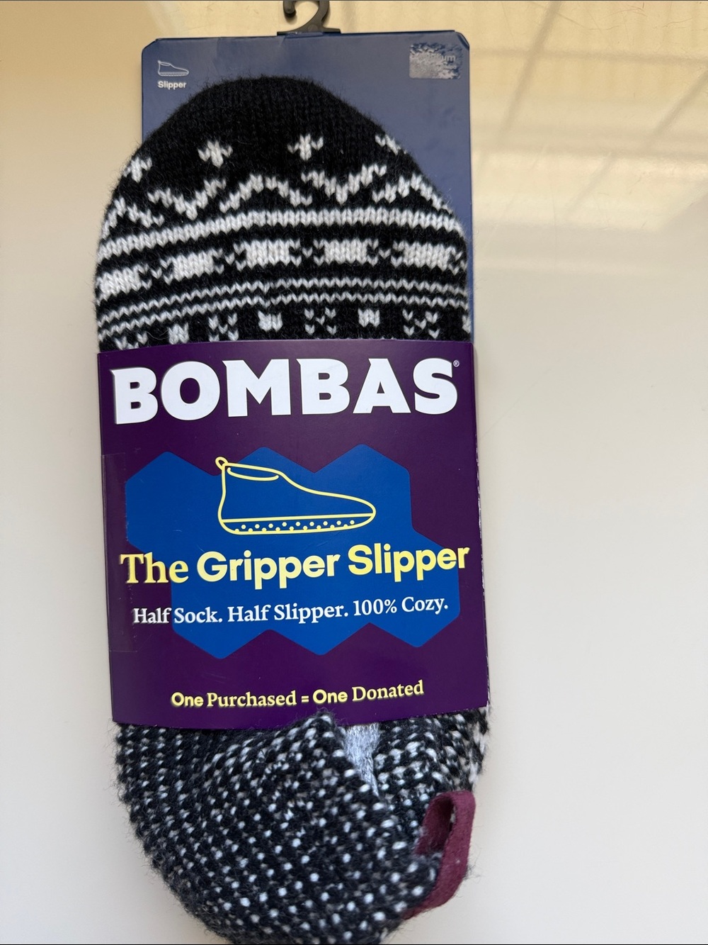 NWT BOMBas The Gripper Slipper - Black & White Knit